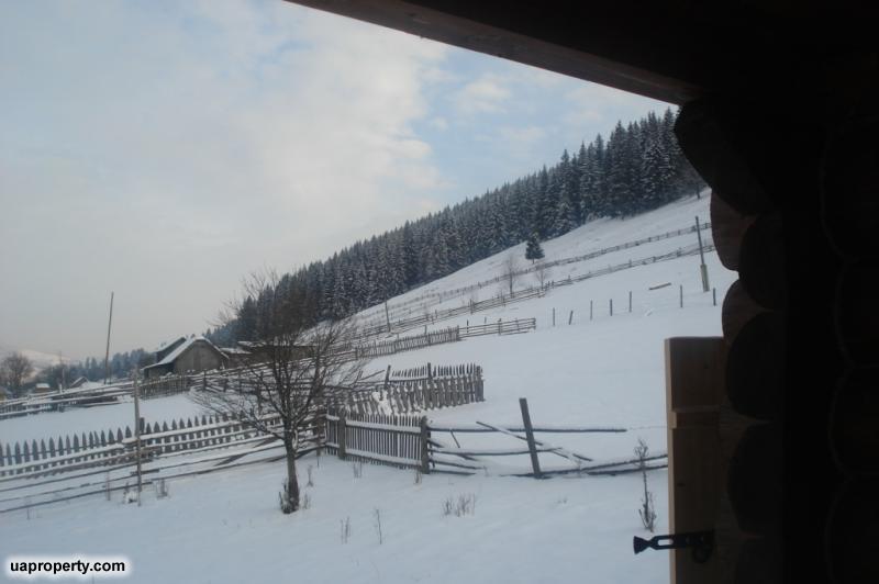 Carpathian log cabin for sale