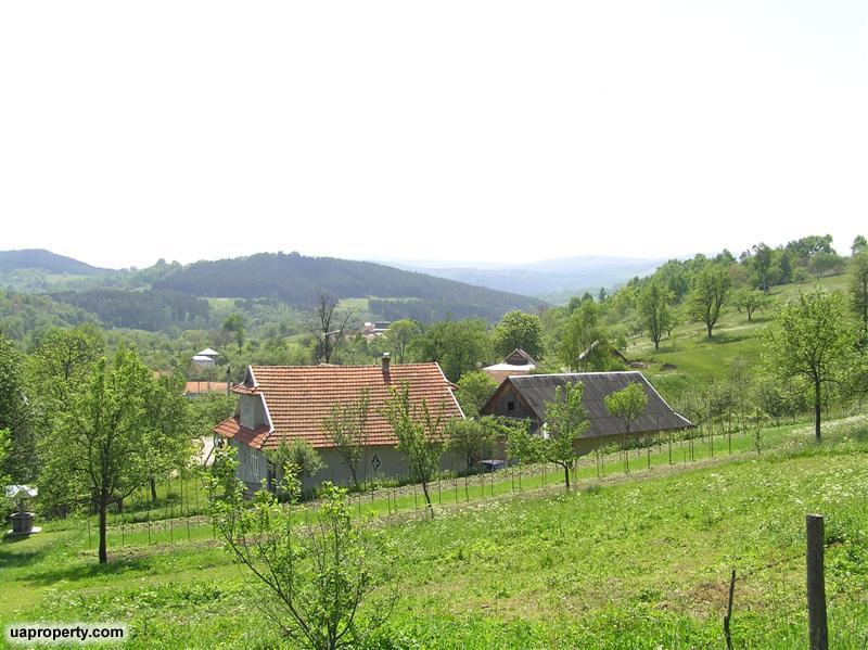 13,000m2 building plot for sale near Bukovel