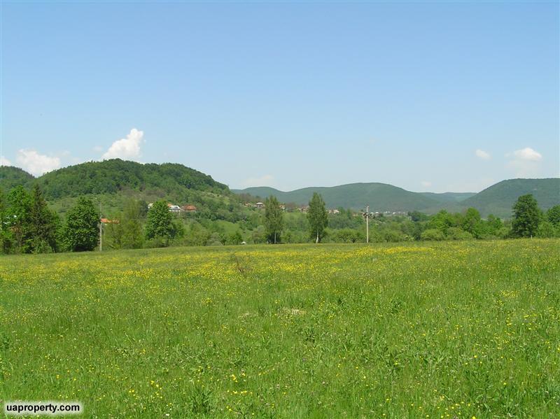 13,000m2 building plot for sale near Bukovel