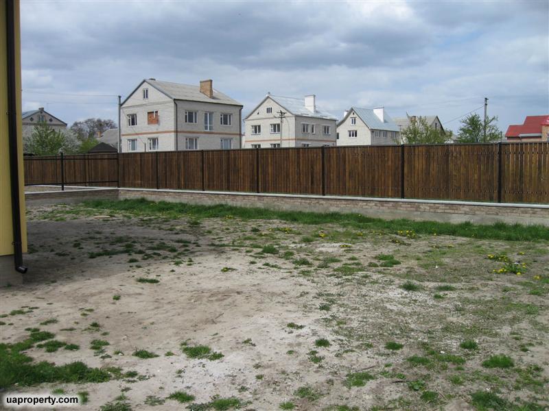 Property in Ukraine, Ukrainian houses for sale, Ukrainian property for