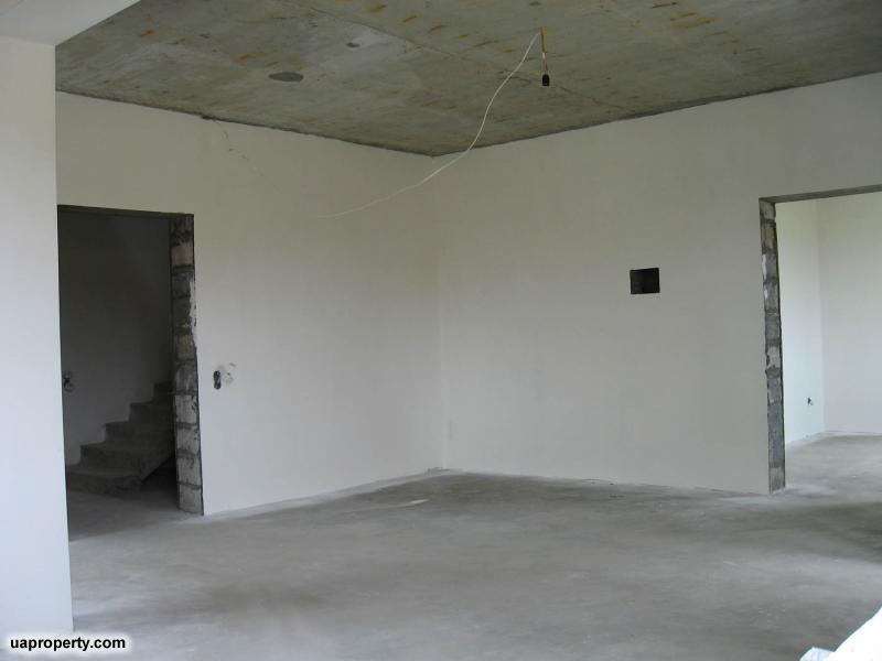 Property in Ukraine, Ukrainian houses for sale, Ukrainian property for
