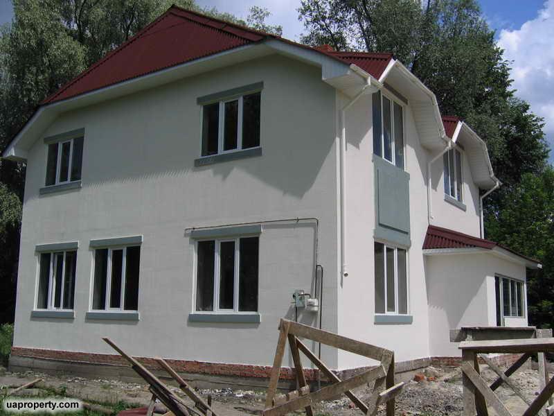 Property for sale in Kiev with 200k price reduction!