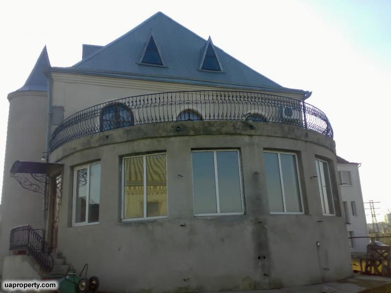 Property in Ukraine, property for sale, Ukrainian real estate