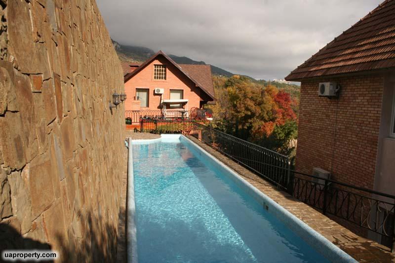 Property in Ukraine , Crimea property for sale , Ukraine real estate