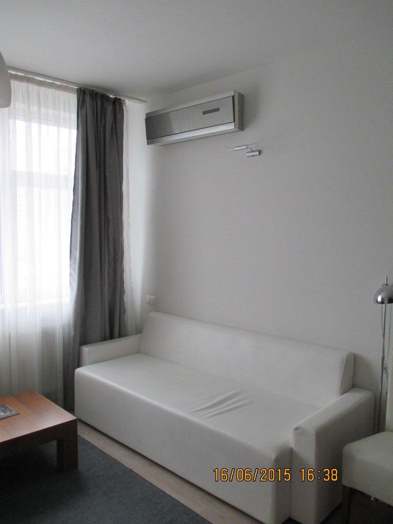 Spacious two bedroom apartment for rent in central Kiev