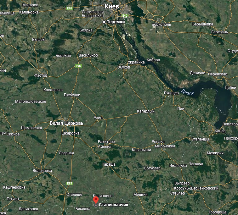 Traditional property for sale in Ukraine with large garden with fruit trees